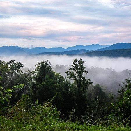 A Natural High Villa Sevierville Exterior photo