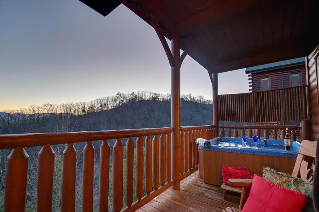 A Natural High Villa Sevierville Exterior photo